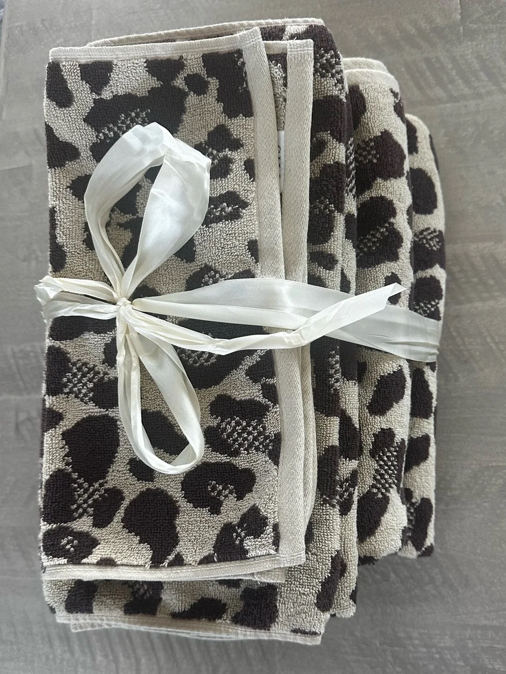 leopard print towel set G.I.L.I. by Jill Martin  2 Bath Towel 2 Hand 2 Wash